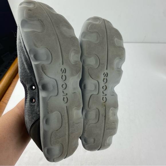 Crocs Womens 8 Gray Duet Ballet Flats Graphite Slip On Comfort Shoes - Picture 5 of 5